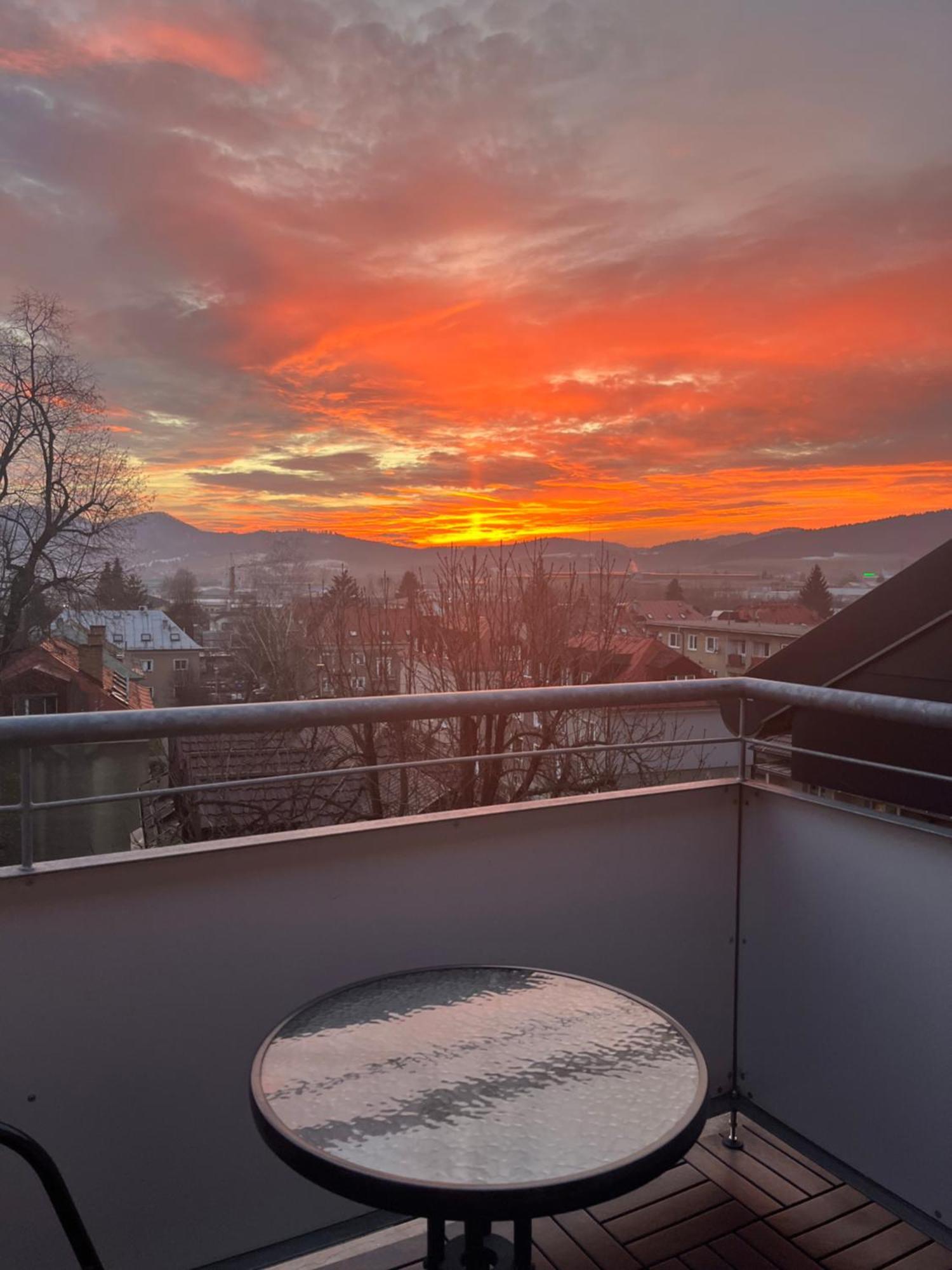Tranquille Inn Apartment Kysucke Nove Mesto Exterior foto